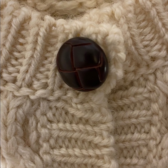 Vtg. LLBean 100% Wool Cardigan Sweater Cream Cable Knit Button Front Women’s S - Picture 8 of 12